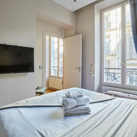 Champs Elysee By Prestige Apartment *